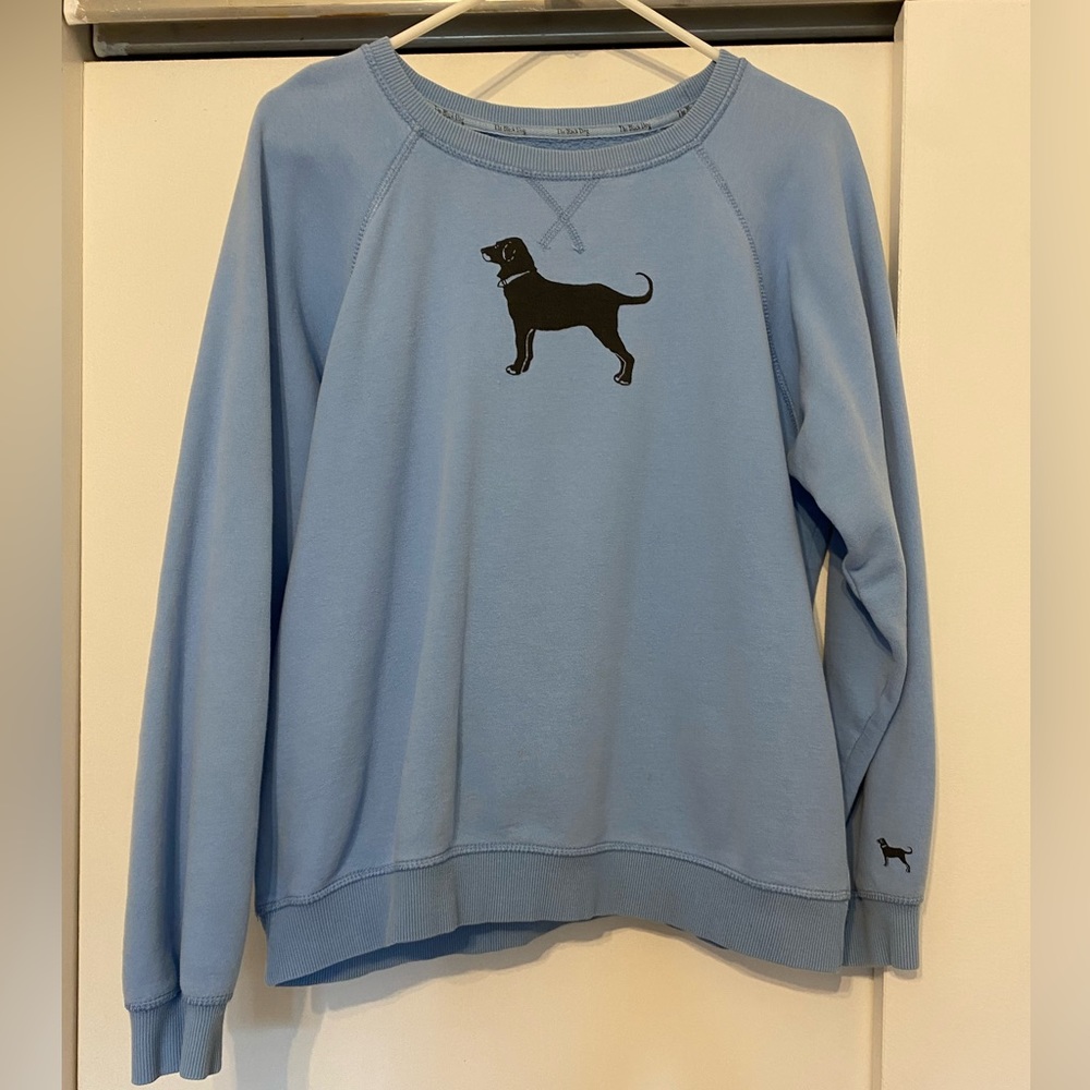 Black dog crew neck